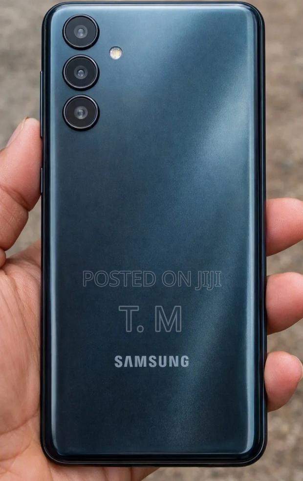 Samsung Galaxy A04s 64 GB Black - thumbnail 2