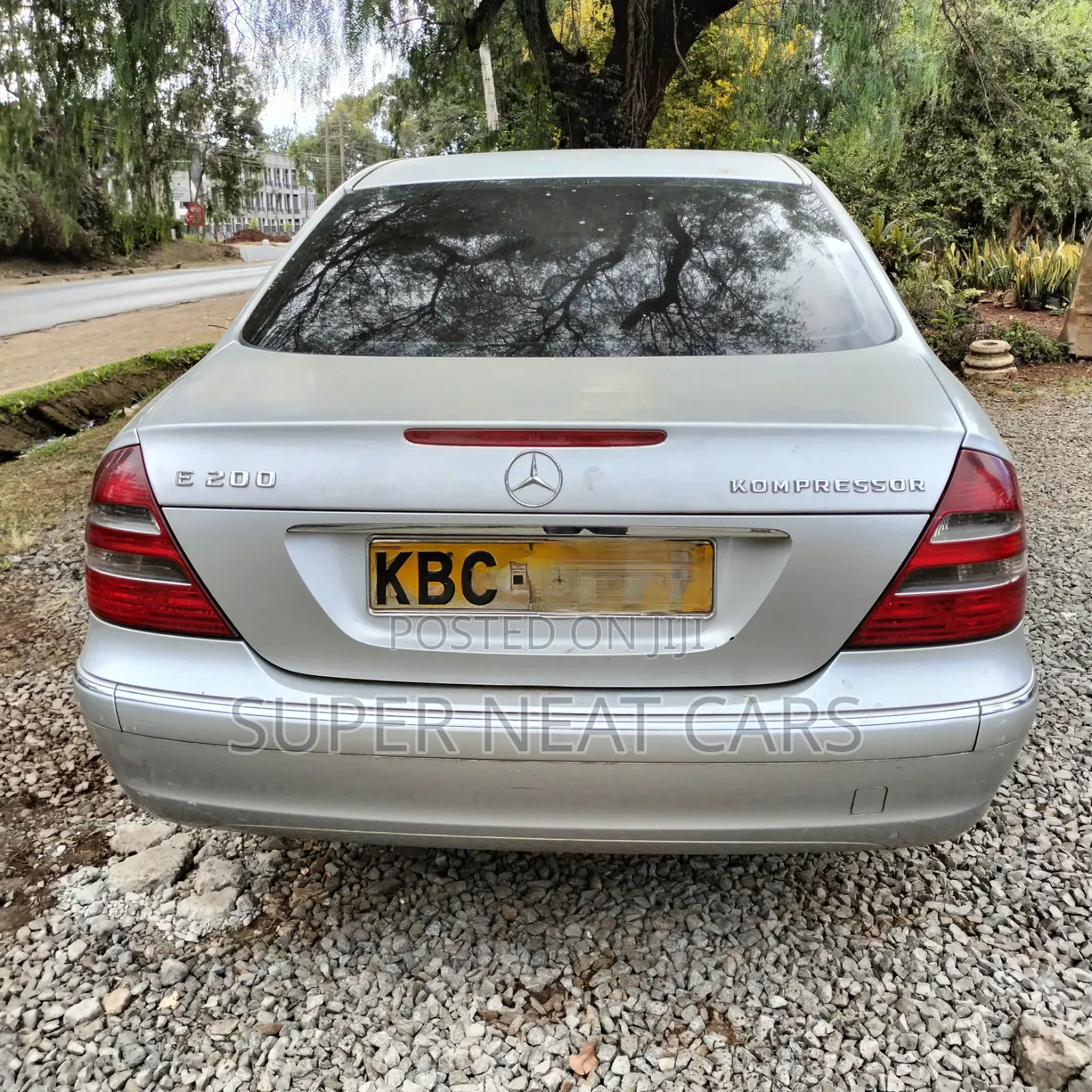 Mercedes-Benz E200 2003 Silver