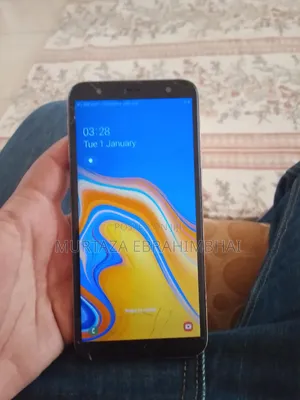 Samsung Galaxy J4 Plus 32 GB Gold