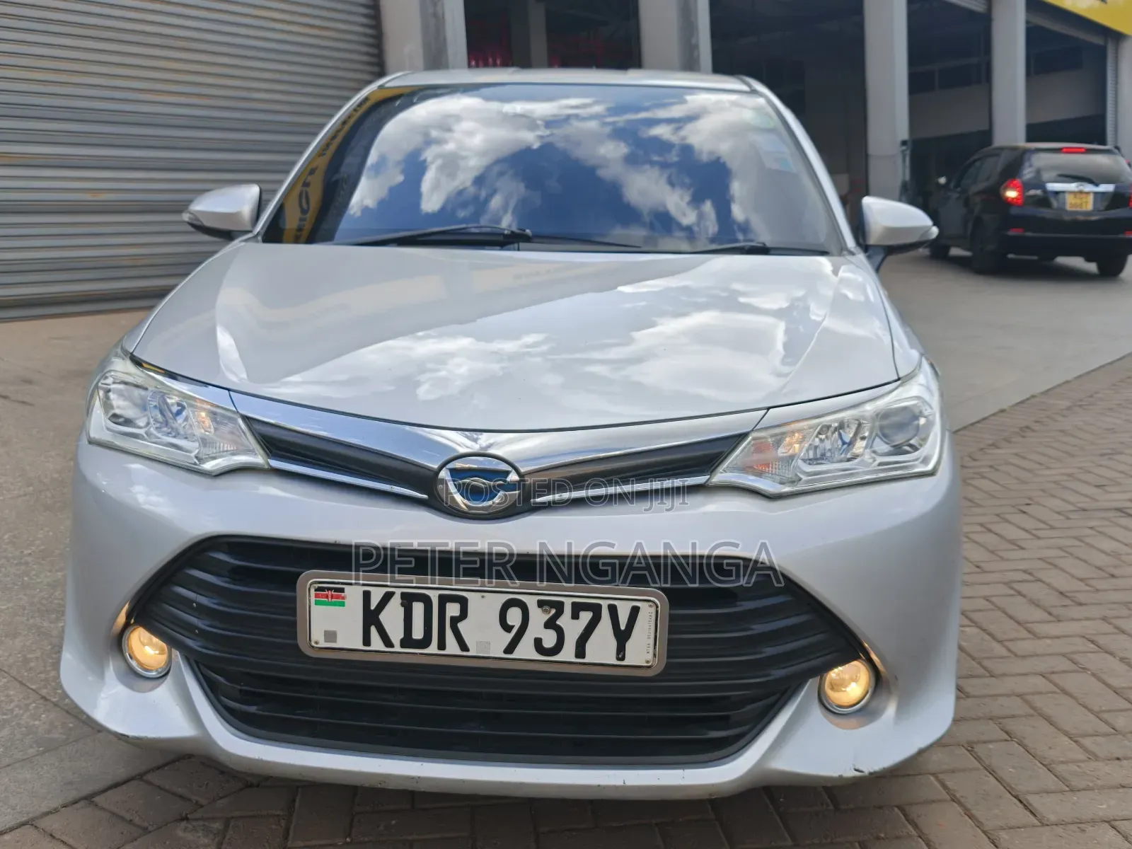 Toyota Corolla Fielder 1.5 Hybrid FWD 2017 Silver