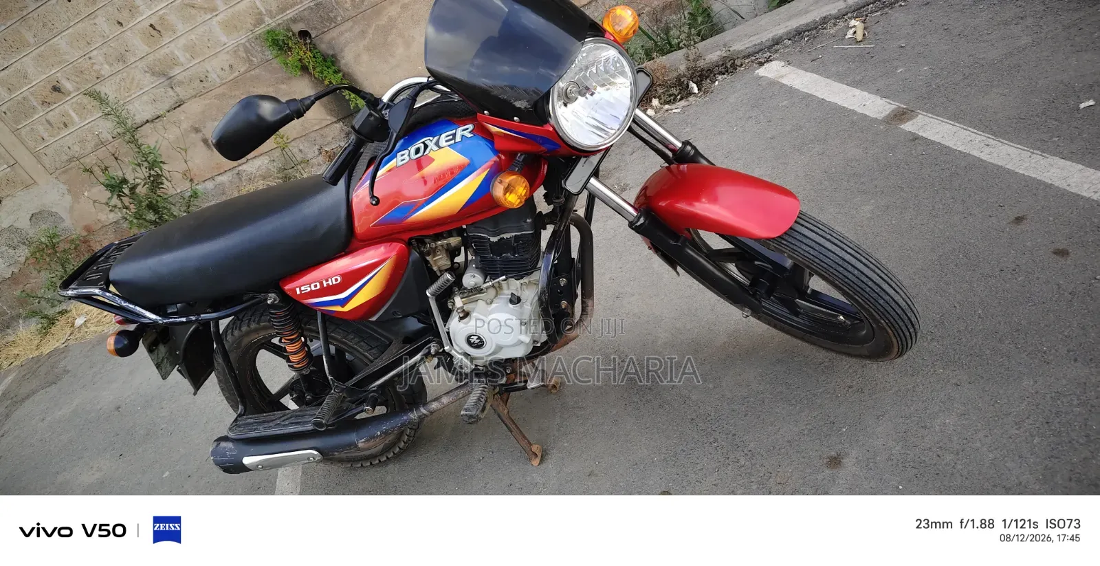 Bajaj Boxer 150 UG 2026 Red