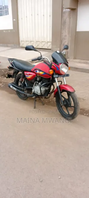 Bajaj Boxer 2021 Red
