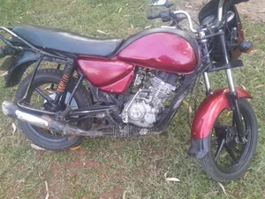 Bajaj Boxer 2017 Red