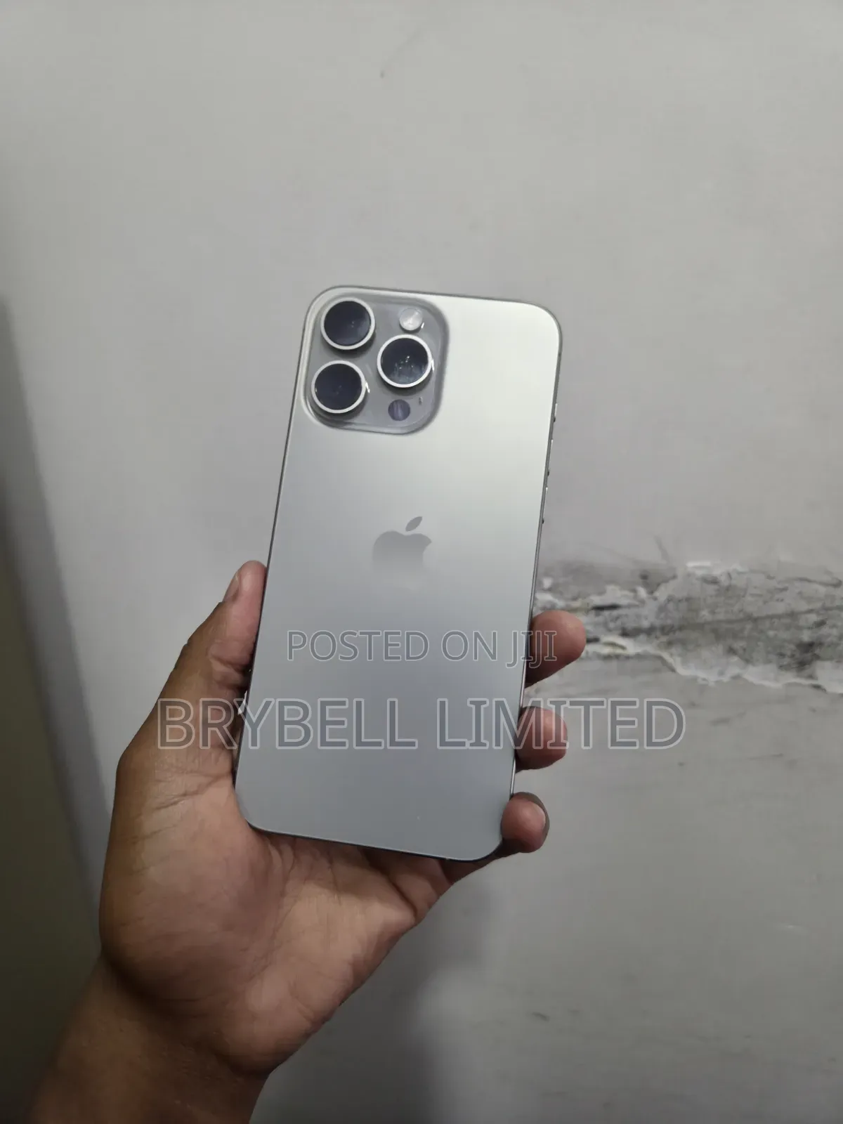 Apple iPhone 15 Pro Max 256 GB Gray