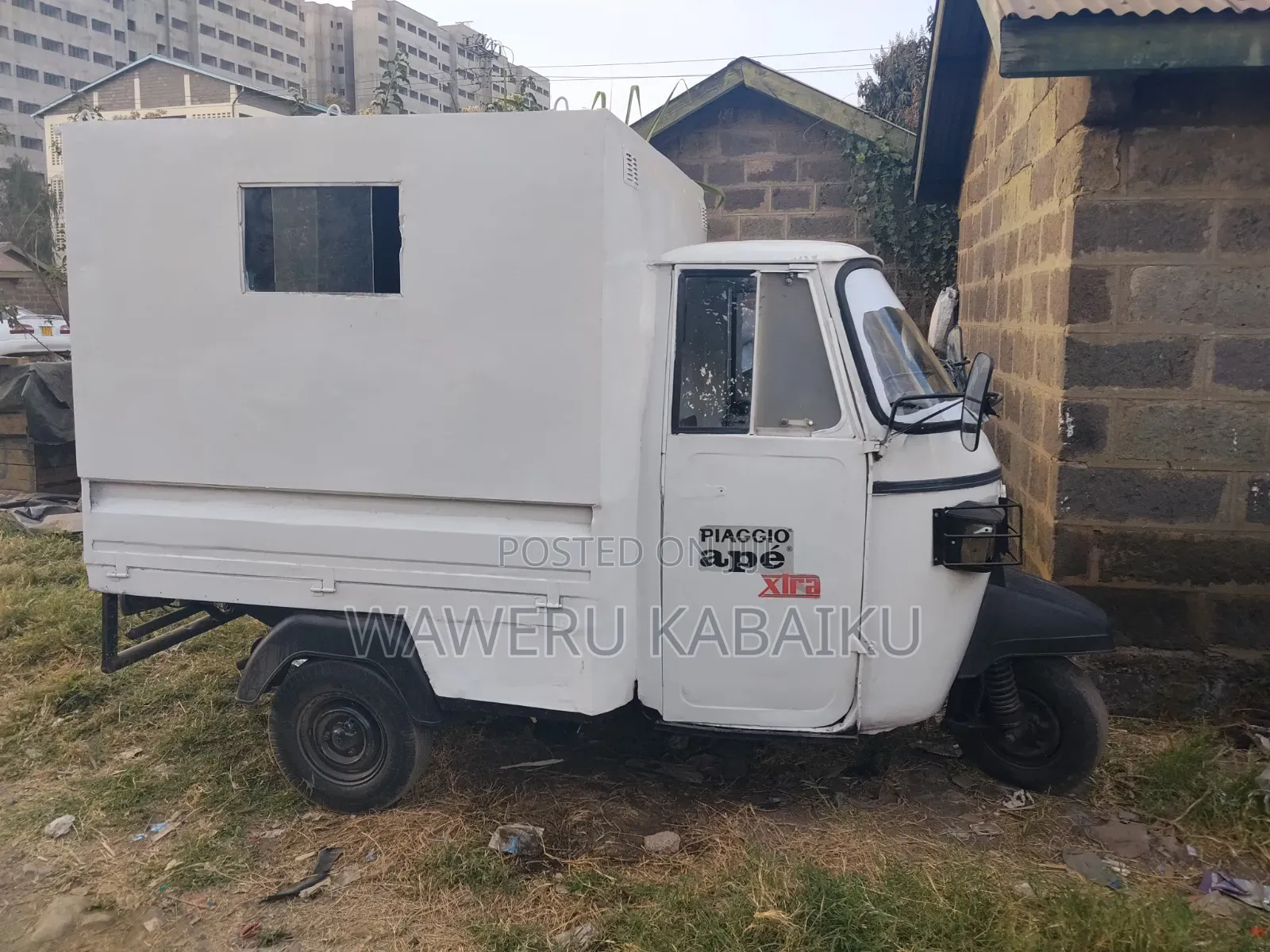 Piaggio Scooter 2022 White