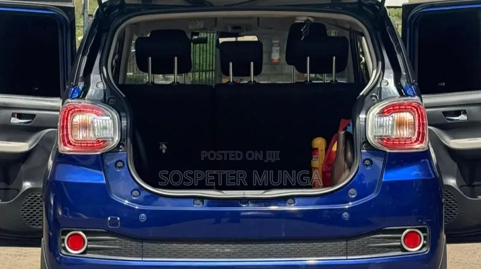 Daihatsu Boon 2018 Blue