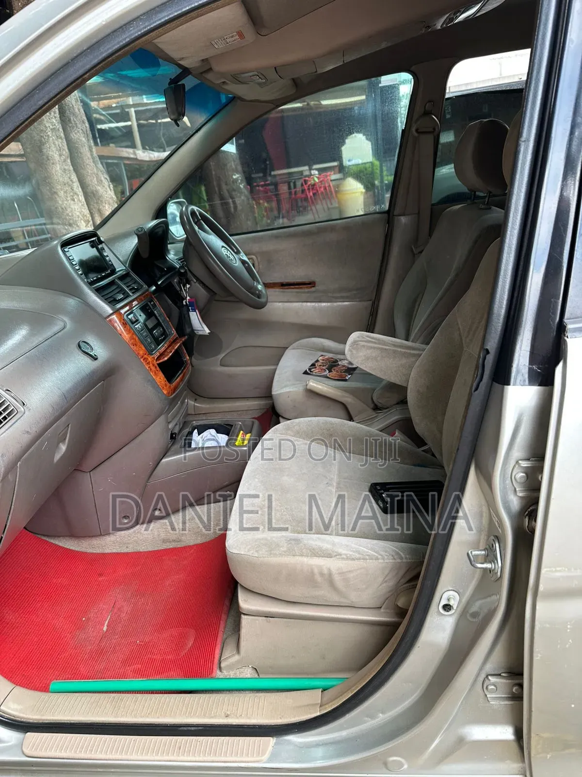 Toyota Gaia 2004 Silver