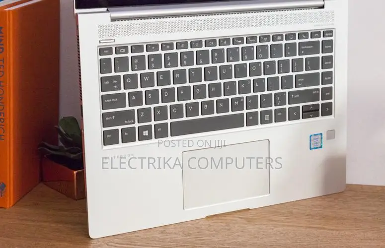 Laptop HP EliteBook 1040 G4 8GB Intel Core i5 SSD 256GB
