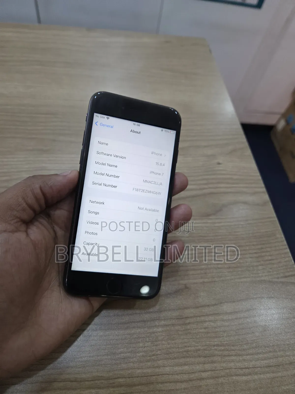 Apple iPhone 7 32 GB Black