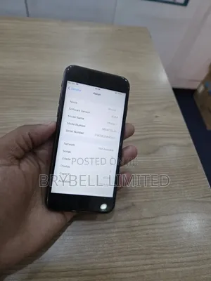 Apple iPhone 7 32 GB Black