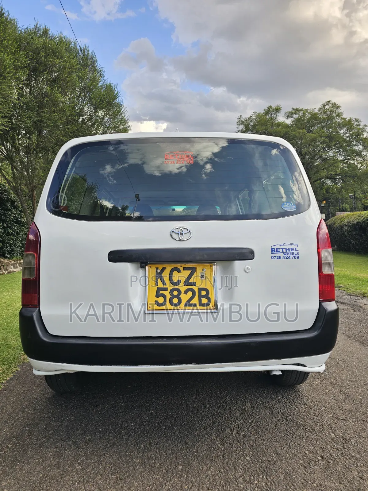 Toyota Probox 2013 White