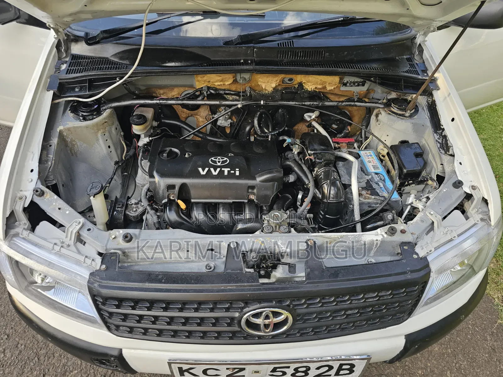 Toyota Probox 2013 White