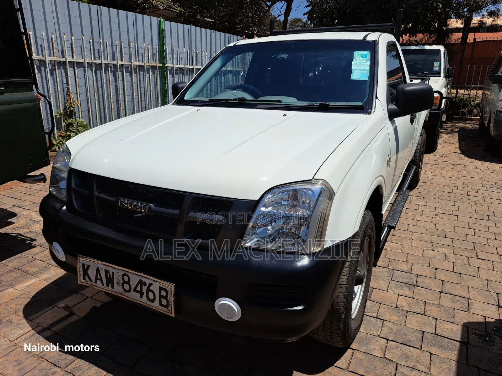 Isuzu D-MAX 2006 White