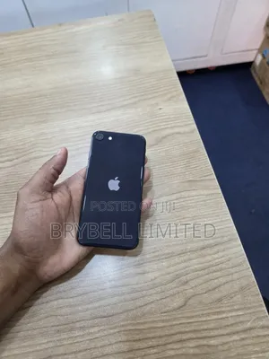 Apple iPhone SE (2020) 64 GB Black