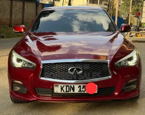 Nissan Skyline 2016 Red