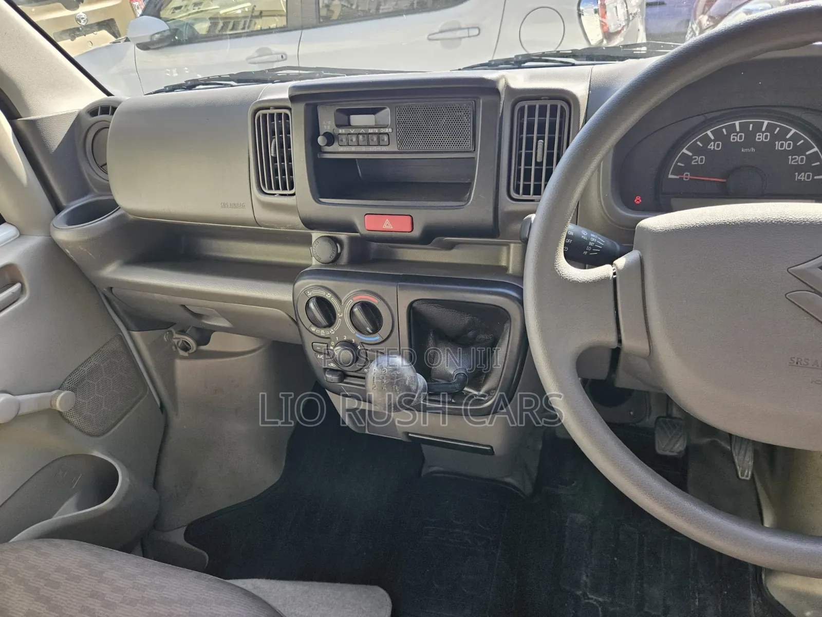 Suzuki Every 2019 White