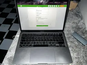 Laptop Apple MacBook Pro 8GB Apple M1 Pro SSD 256GB