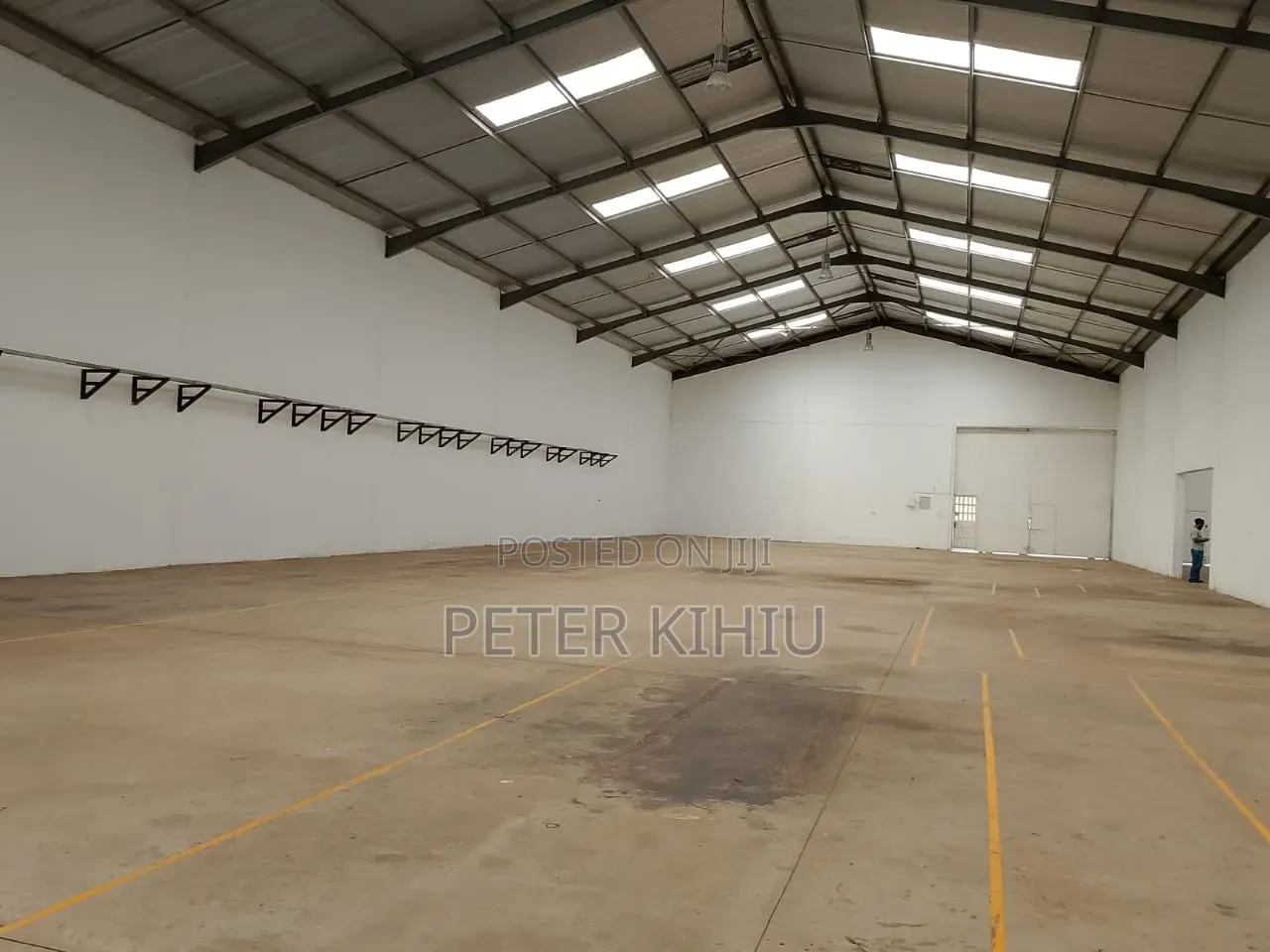 Godown to Let 8138sqft in Thika