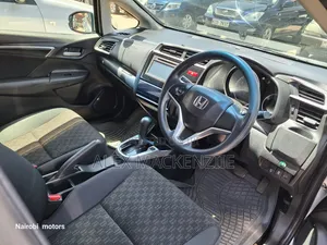 Honda Fit 2016 Silver