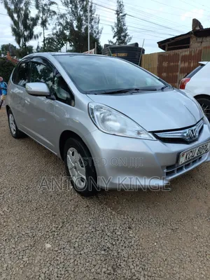 Honda Fit 2011 Silver