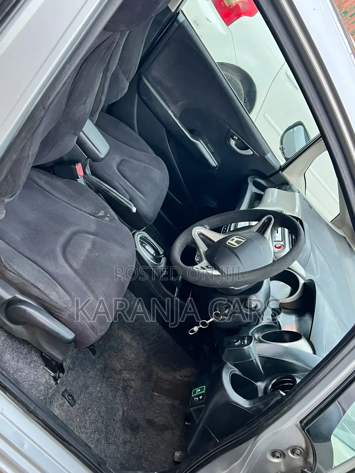 Honda Fit Automatic 2012 Silver