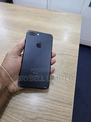 Apple iPhone 7 Plus 32 GB Black