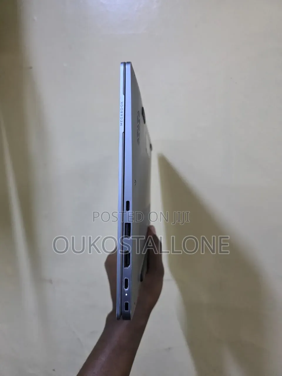 New Laptop Tecno MEGABOOK S1 16GB Intel Core i7 SSD 256GB