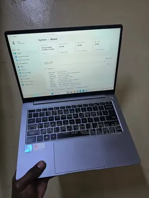 New Laptop Tecno MEGABOOK S1 16GB Intel Core i7 SSD 256GB