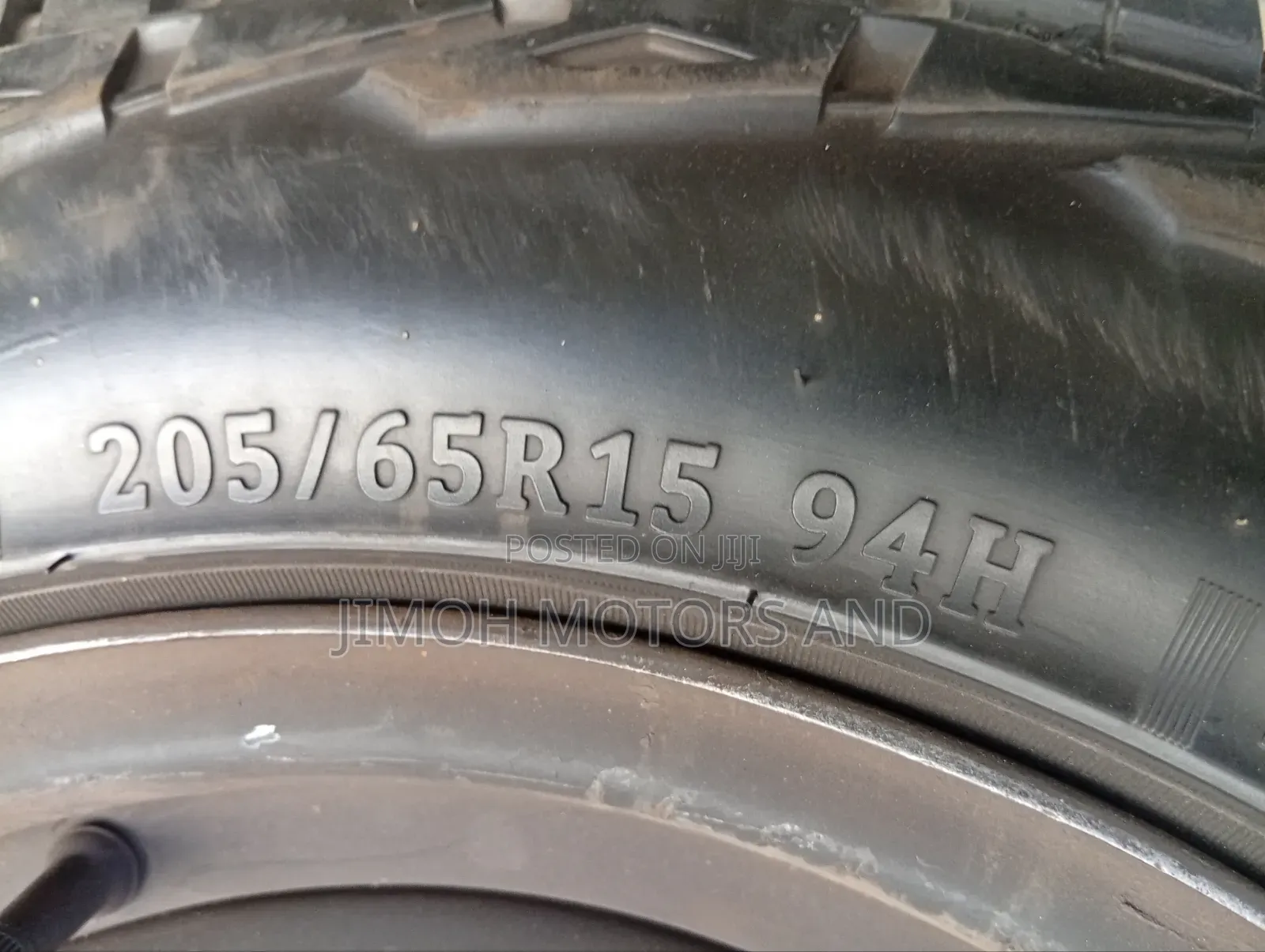 Comforser Tubeless Tyres
