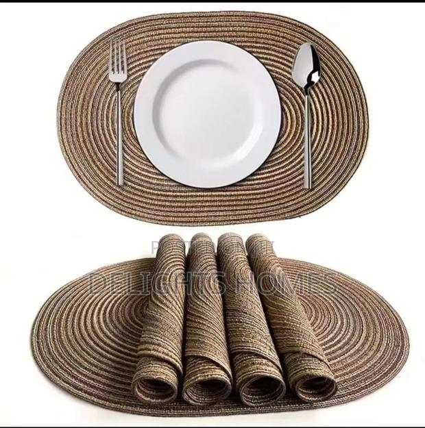 Eco-Friendly Oval Table Placemats-Car