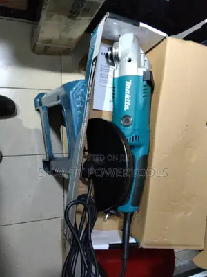 Makita Grinder 9"