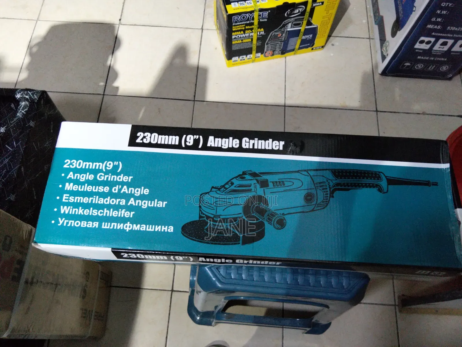 Makita Grinder 9"