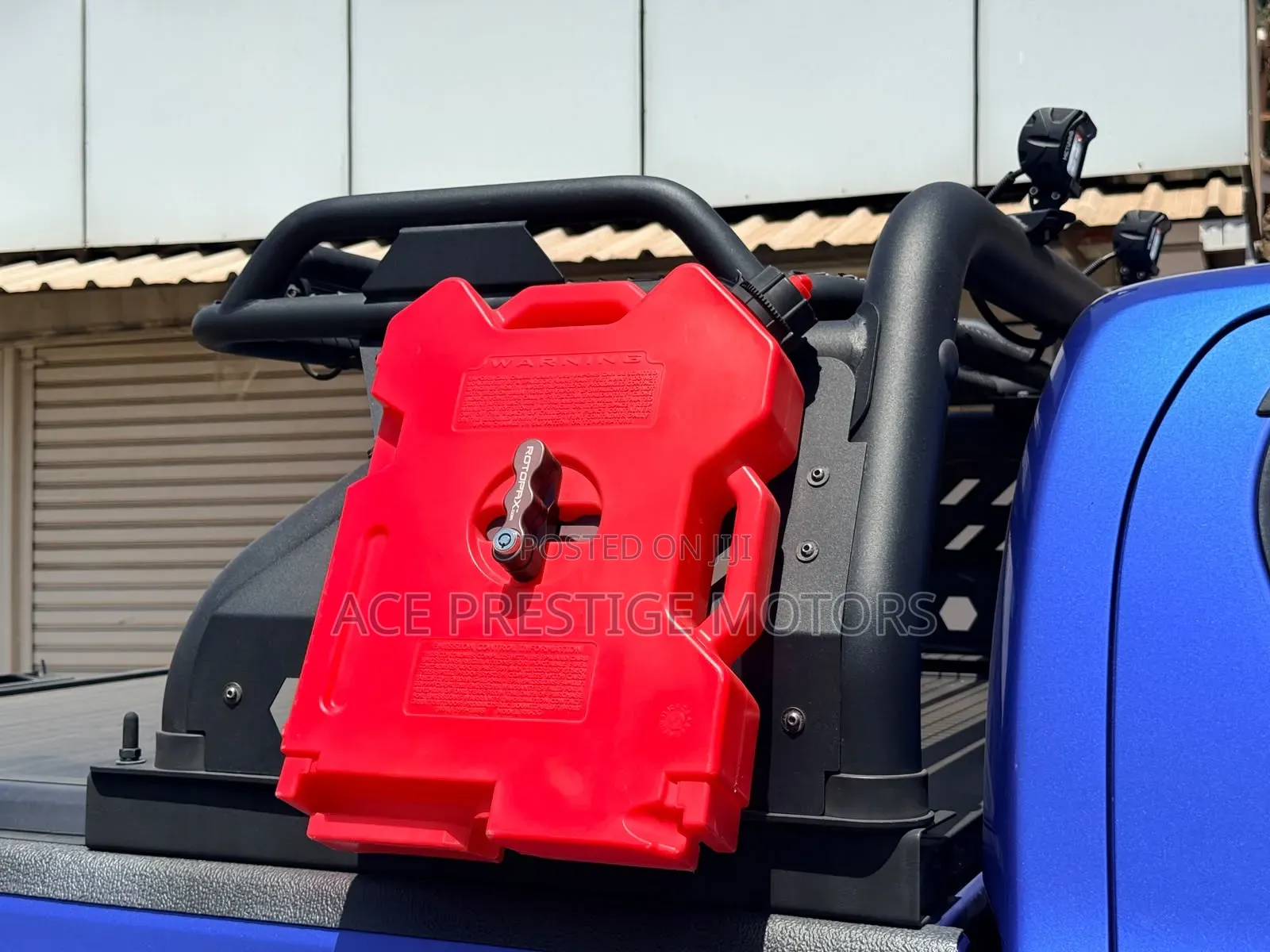 Toyota Hilux 2019 Blue