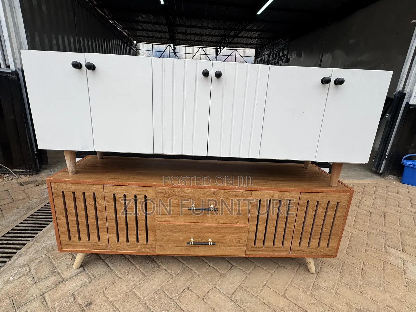 Modern Executive TV Stand (5ft)