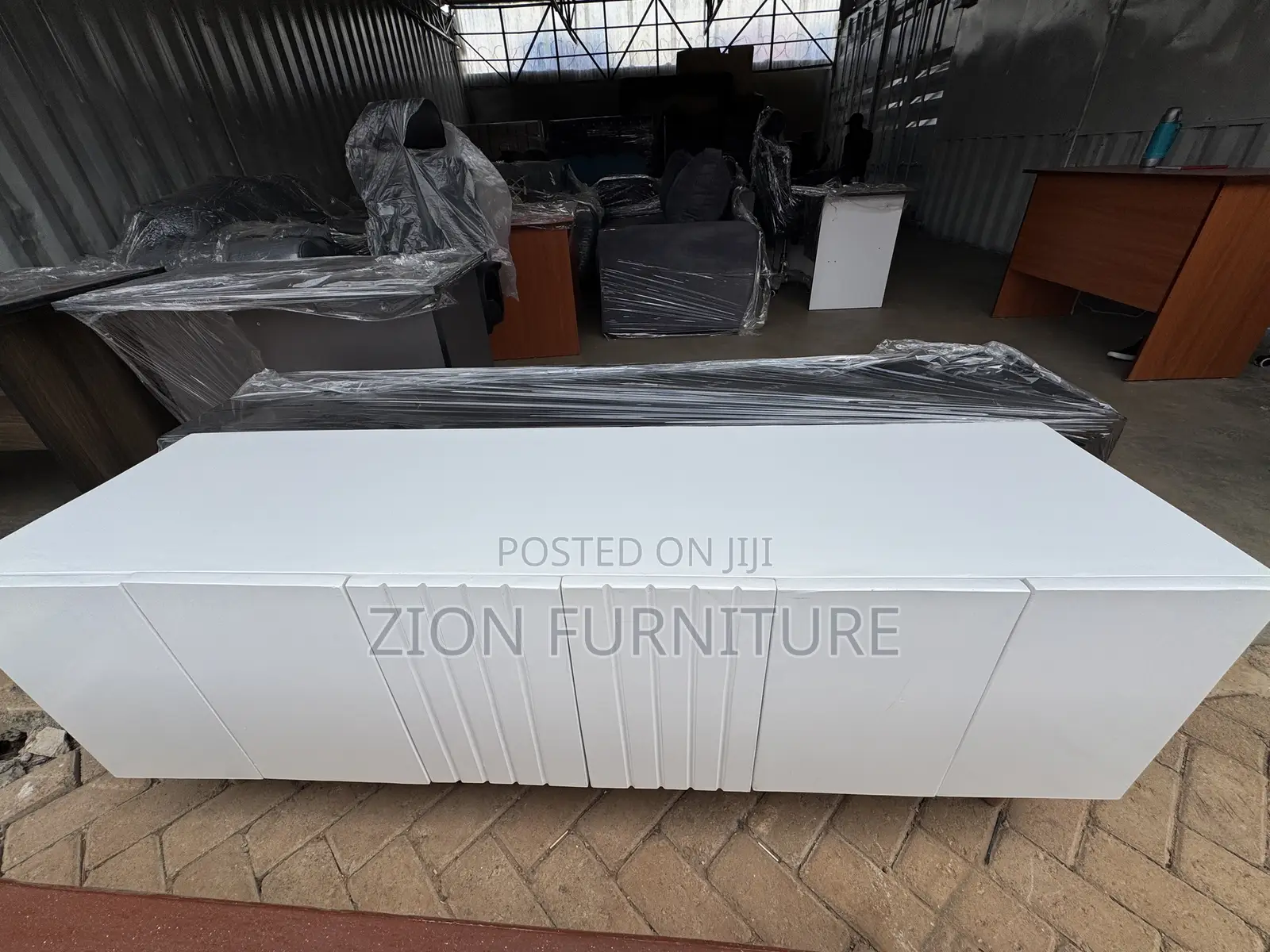 Modern Executive TV Stand (5ft)