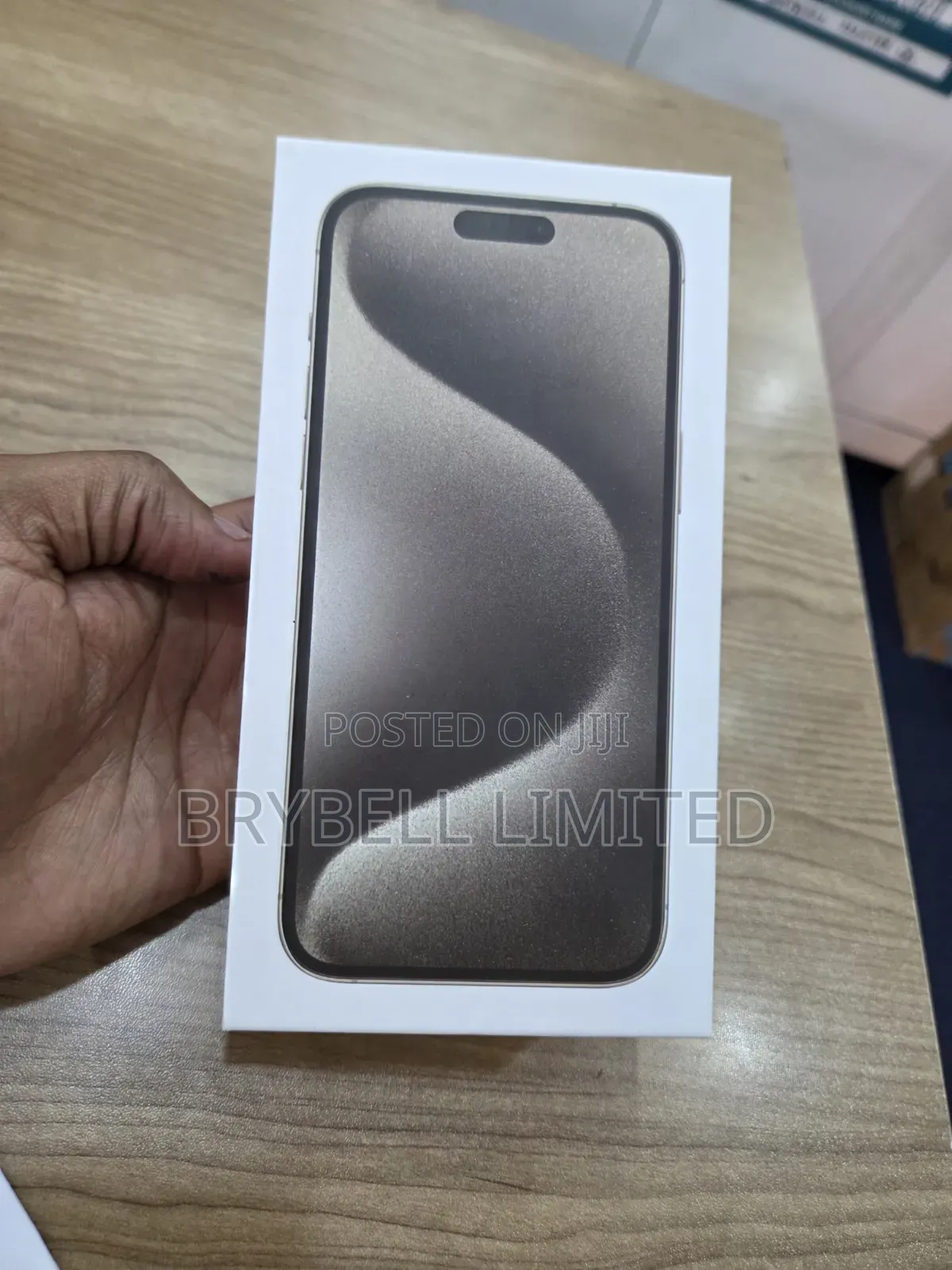 New Apple iPhone 15 Pro Max 256 GB Black