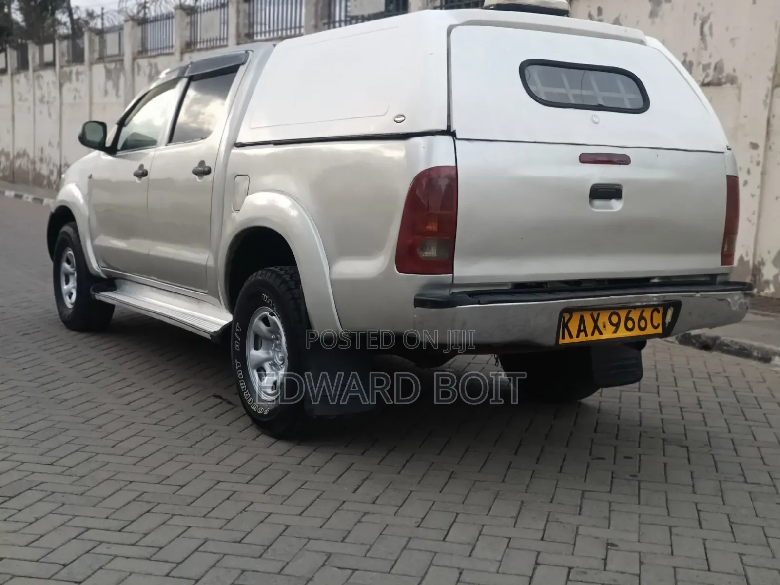 Toyota Hilux 2006 Silver