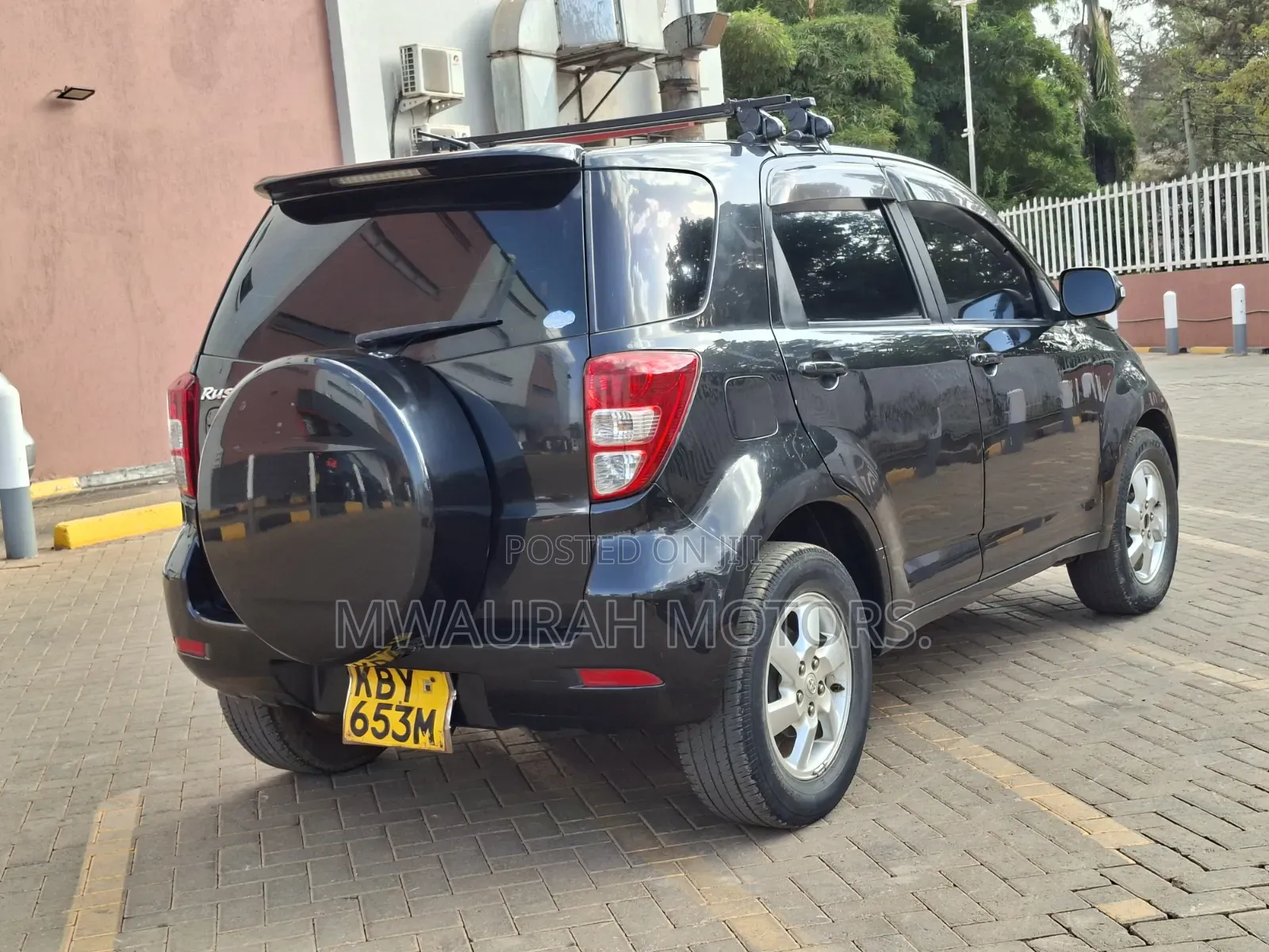 Toyota Rush 1.5 AWD 2007 Black