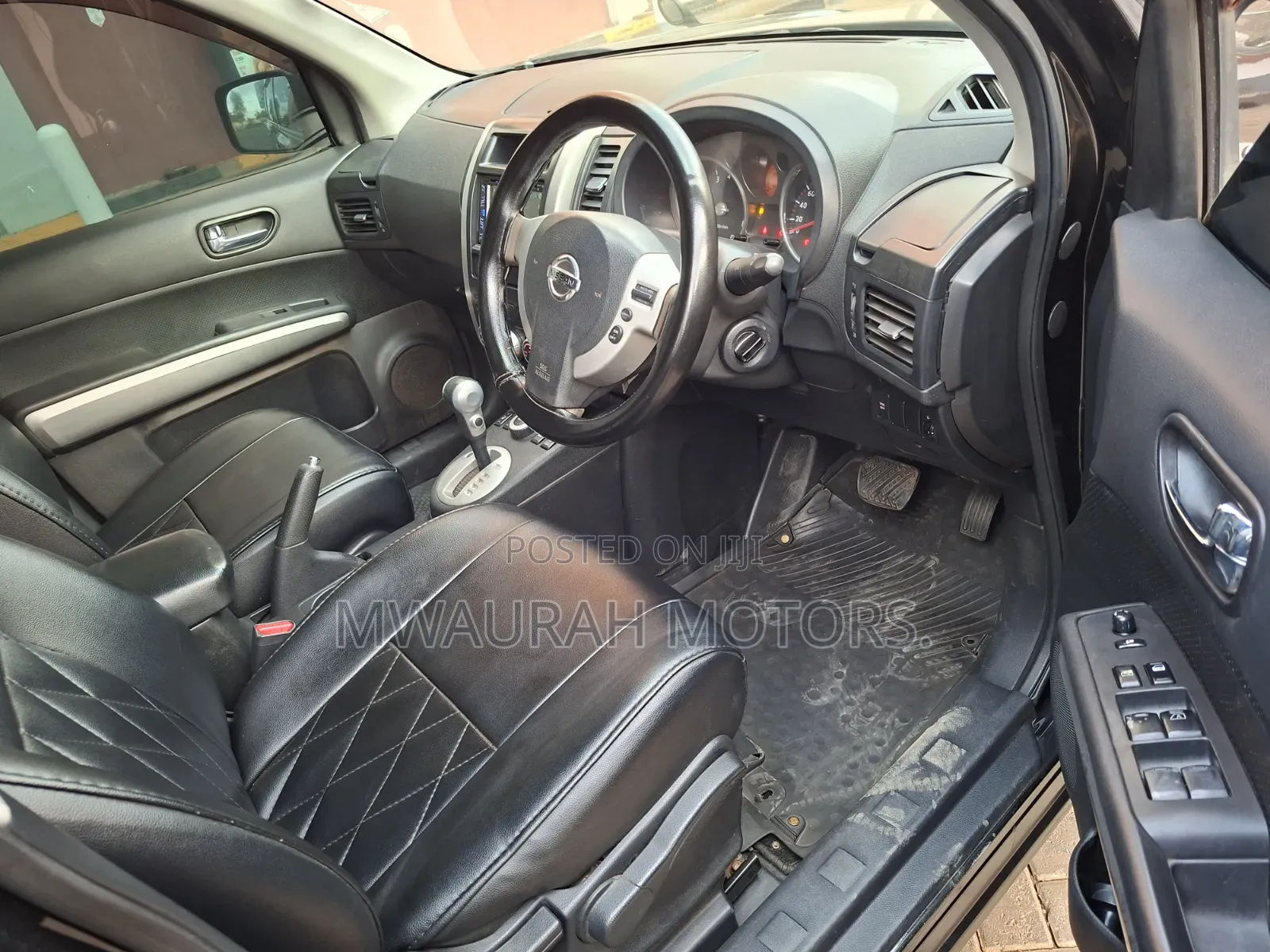 Nissan X-Trail 2010 Black