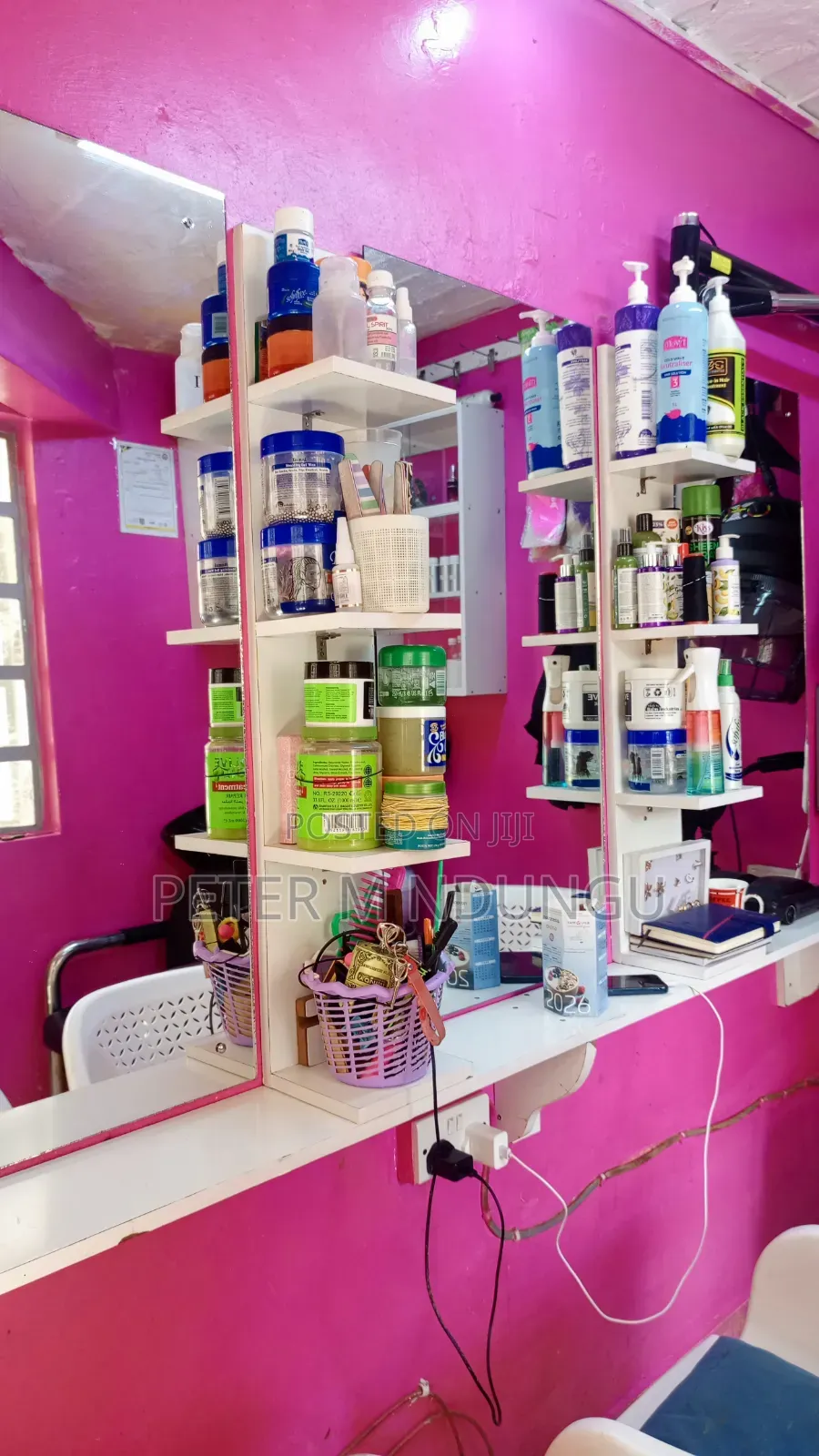 Salon on Sale, Zimmerman