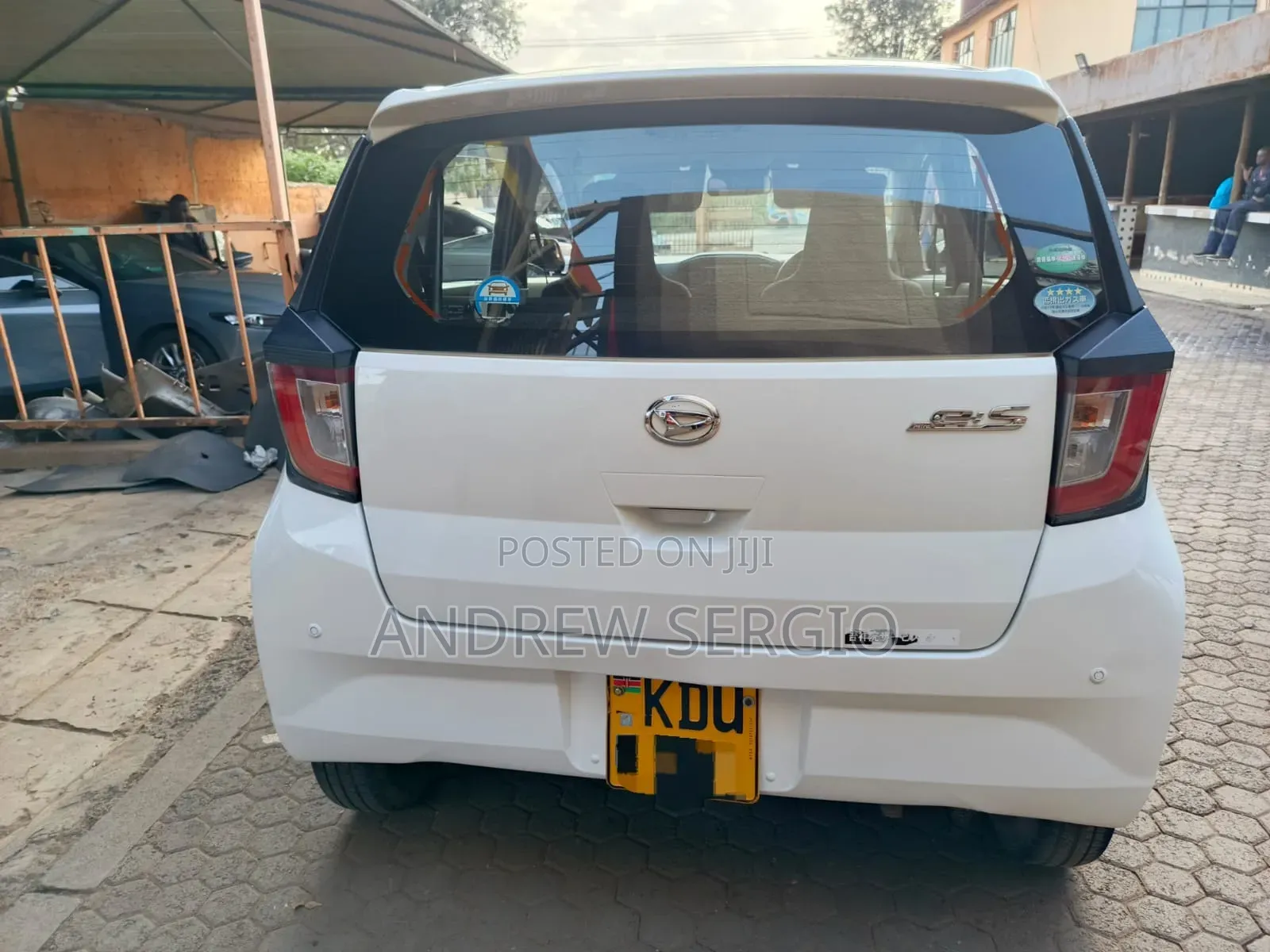 Daihatsu Mira 2018 White