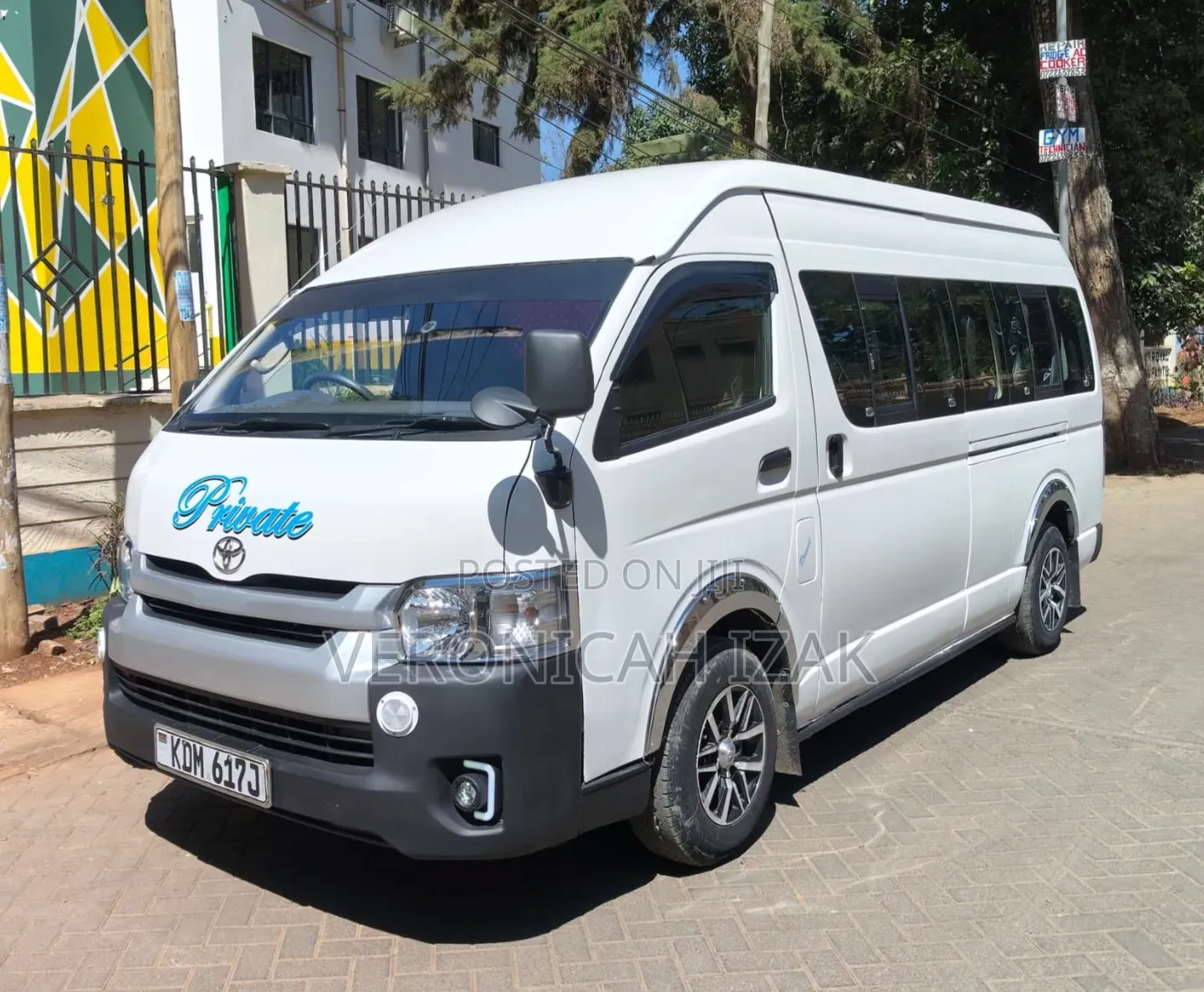 Toyota HiAce 2017 White