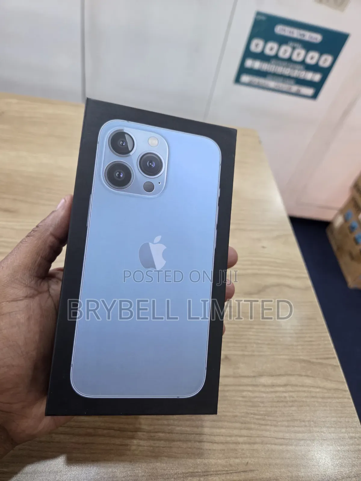 New Apple iPhone 13 Pro 256 GB Blue