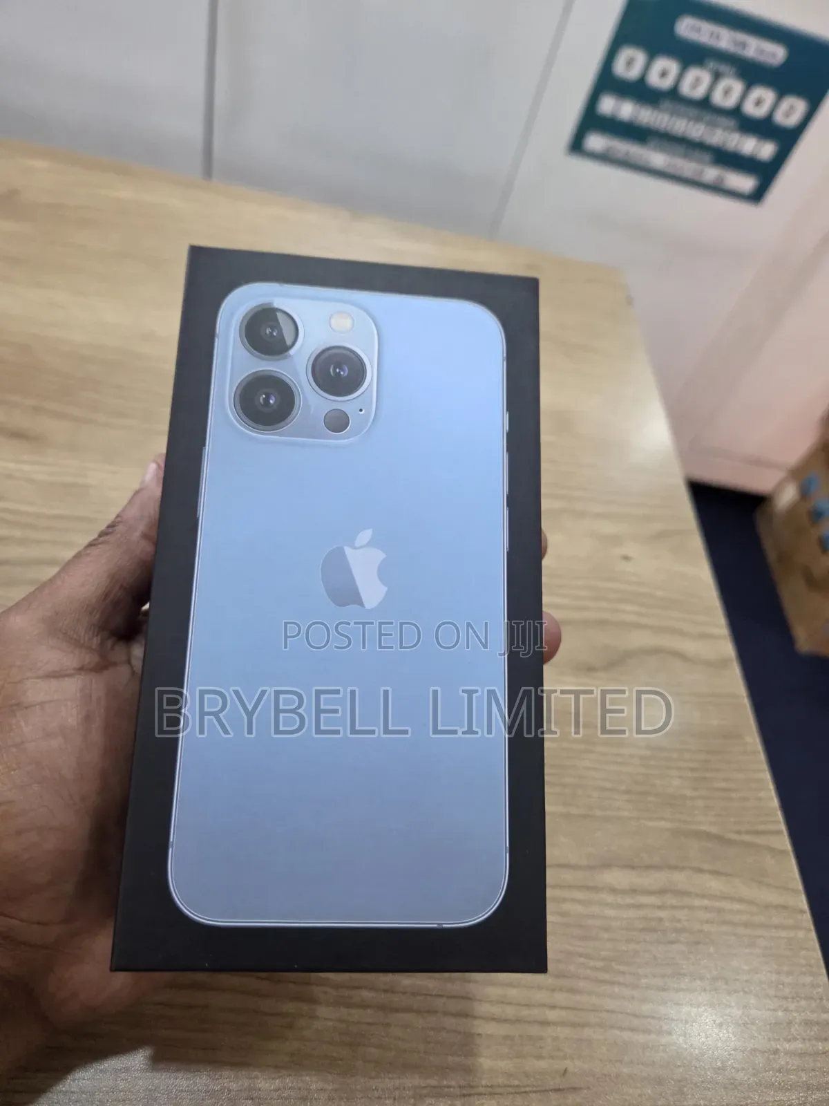 New Apple iPhone 13 Pro 256 GB Blue