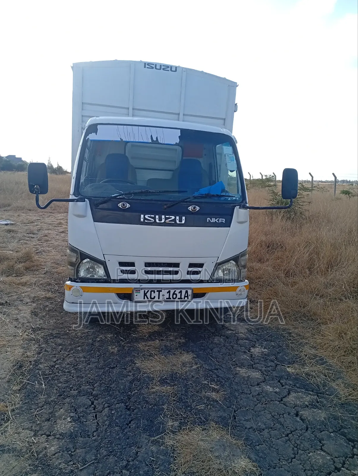 Isuzu NKR Truck