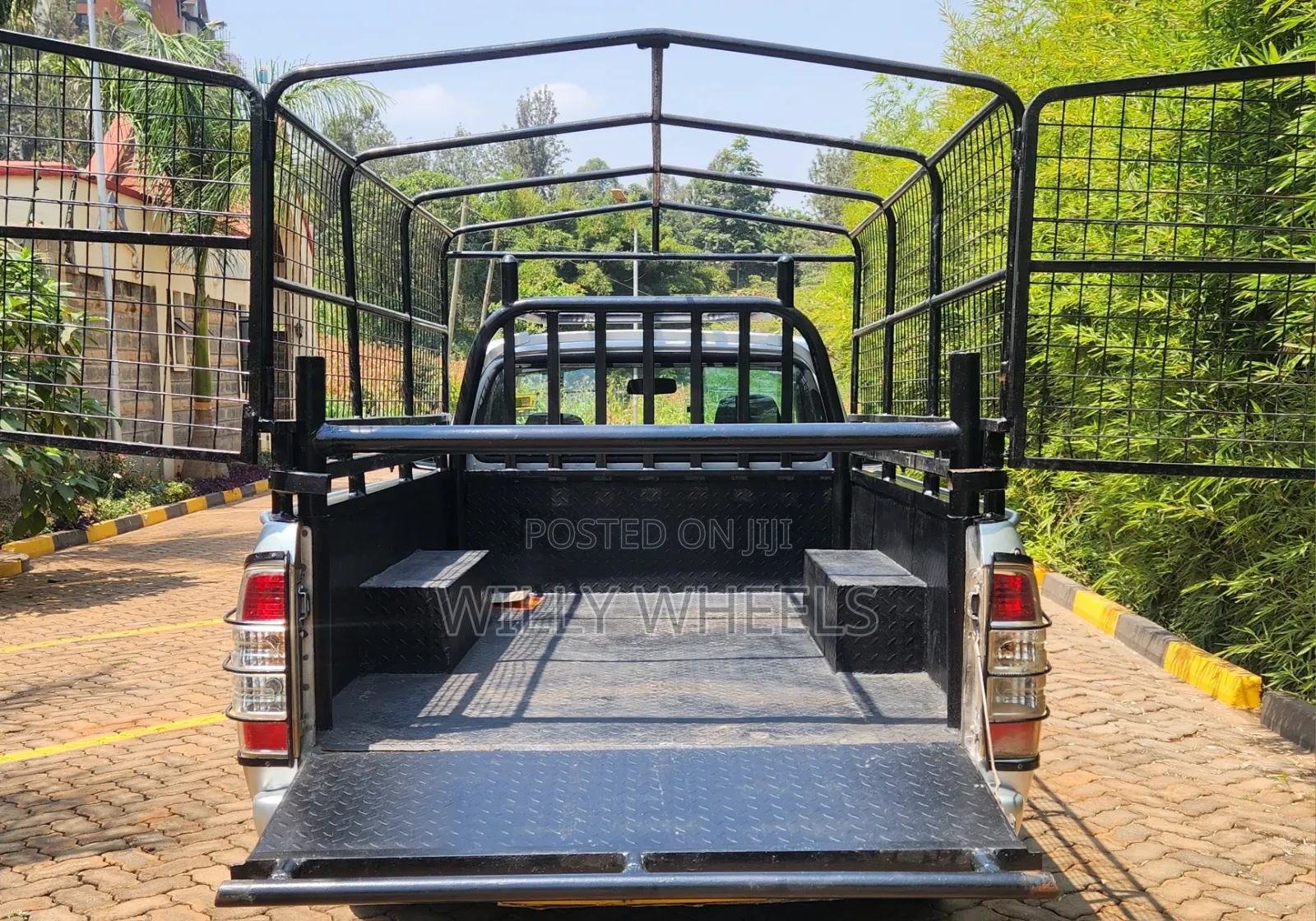 Ford Ranger 2010 Silver