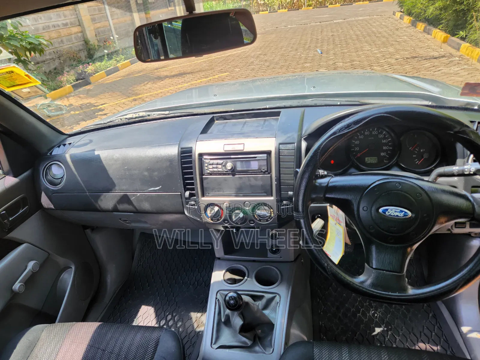 Ford Ranger 2010 Silver