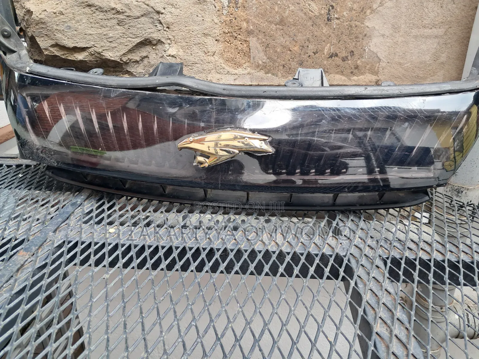 Toyota Harrier Grille