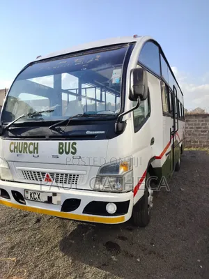 Mitsubishi Fuso Canter 2019 White
