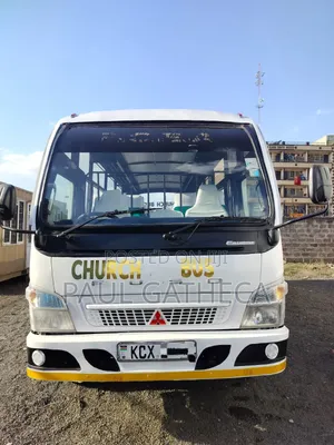 Mitsubishi Fuso Canter 2019 White